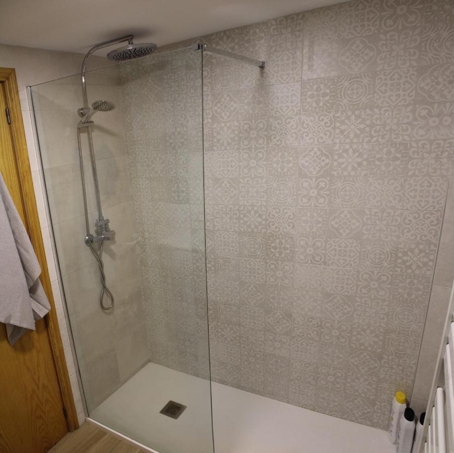 Apartamento Pinsapo Canfranc-Estacion ภายนอก รูปภาพ